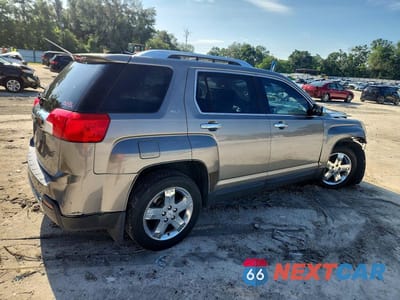 Trzecie zdjęcie samochodu z tyłu: 2012 GMC TERRAIN SLT VIN:2GKALWEK9C6325707 - miniatura
