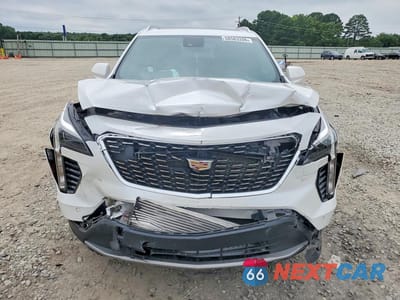 Piąte zdjęcie samochodu w środku: 2020 CADILLAC XT4 PREMIUM LUXURY VIN:1GYFZDR45LF051521 - miniatura