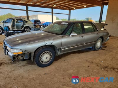 1996 BUICK PARK AVENUE 1G4CW52K0TH608500 - główne zdjęcie licytacji z USA - miniatura