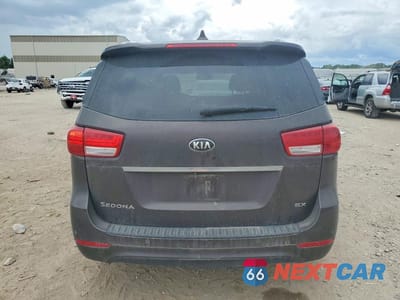 Zdjęcie 6 z 12 samochodu: 2016 KIA SEDONA SX VIN:KNDMC5C10G6125551 - miniatura