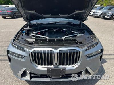 Zdjęcie 8 z 10 samochodu: 2024 BMW X7 XDRIVE40I VIN:5UX23EM00R9S52720 - miniatura