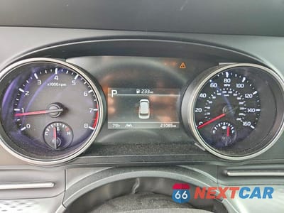 Zdjęcie 9 z 12 samochodu: 2024 KIA CARNIVAL LX VIN:KNDNB4H30R6392493 - miniatura