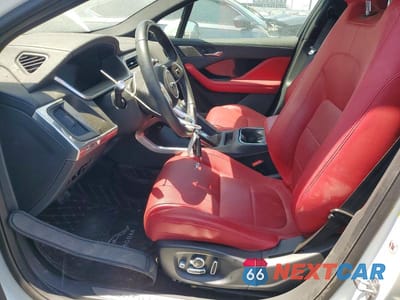 Zdjęcie 7 z 13 samochodu: 2019 JAGUAR I-PACE FIRST EDITION VIN:SADHD2S15K1F64059 - miniatura