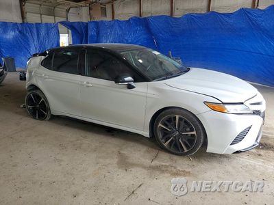 Czwarte zdjęcie samochodu z boku: 2020 TOYOTA CAMRY XSE VIN:4T1K61AK3LU306244 - miniatura