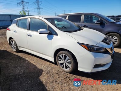 Czwarte zdjęcie samochodu z boku: 2020 NISSAN LEAF S PLUS VIN:1N4BZ1BP4LC311728 - miniatura