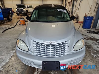 Piąte zdjęcie samochodu w środku: 2001 CHRYSLER PT CRUISER VIN:3C8FY4BB11T535088 - miniatura