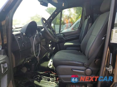Zdjęcie 7 z 13 samochodu: 2011 MERCEDES-BENZ SPRINTER 2500 VIN:WDZPE8CCXB5558643 - miniatura