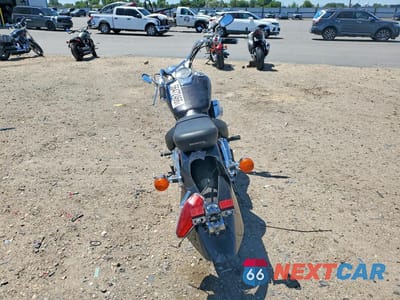 Czwarte zdjęcie samochodu z boku: 2007 HONDA VT750 VIN:JH2RC50407M301571 - miniatura