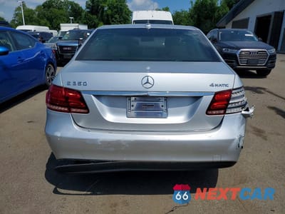 Zdjęcie 6 z 12 samochodu: 2014 MERCEDES-BENZ E 350 4MATIC VIN:WDDHF8JB3EA972487 - miniatura