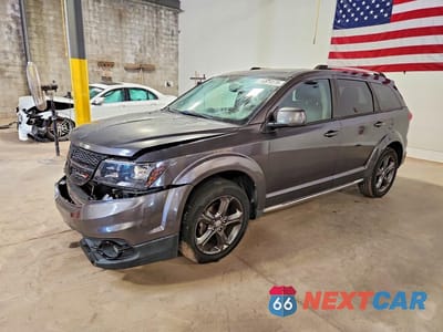 2015 DODGE JOURNEY CROSSROAD 3C4PDCGBXFT727623 - główne zdjęcie licytacji z USA - miniatura