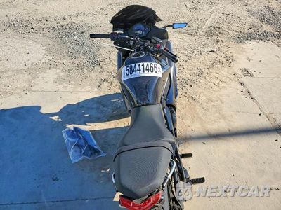 Zdjęcie 6 z 10 samochodu: 2016 KAWASAKI EX650 F VIN:JKAEXEF10GDA27908 - miniatura
