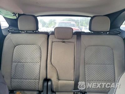 Zdjęcie 10 z 13 samochodu: 2021 FORD ESCAPE SE VIN:1FMCU9BZ8MUA05216 - miniatura