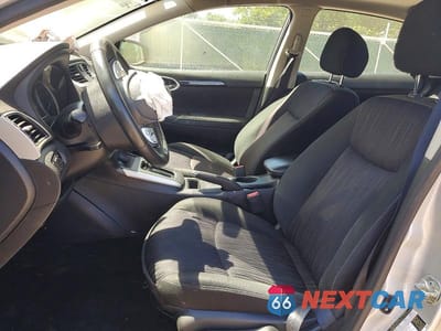 Zdjęcie 7 z 12 samochodu: 2019 NISSAN SENTRA SV VIN:3N1AB7AP3KY448361 - miniatura