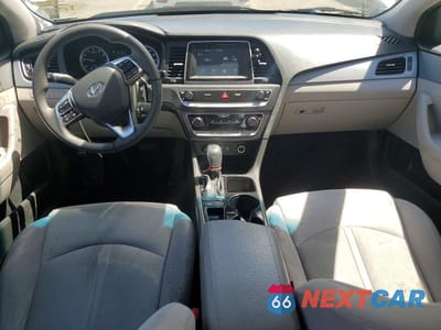 Zdjęcie 8 z 12 samochodu: 2018 HYUNDAI SONATA SE VIN:5NPE24AF6JH680534 - miniatura