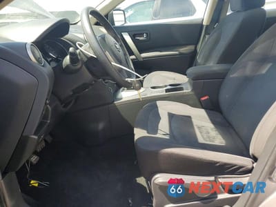 Zdjęcie 7 z 13 samochodu: 2015 NISSAN ROGUE SELECT S VIN:JN8AS5MT0FW660467 - miniatura