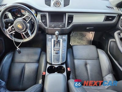 Zdjęcie 8 z 12 samochodu: 2015 PORSCHE MACAN S VIN:WP1AB2A51FLB58518 - miniatura