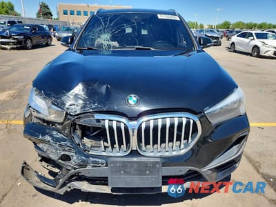 Piąte zdjęcie samochodu w środku: 2020 BMW X1 XDRIVE28I VIN:WBXJG9C09L5P92482 - miniatura
