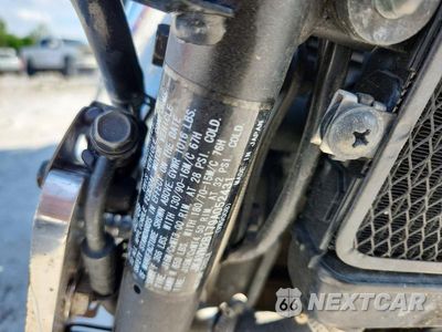 Zdjęcie 8 z 8 samochodu: 2009 KAWASAKI VULCAN 900 CLASSIC VIN:JKAVN2B179A052431 - miniatura