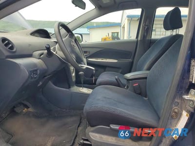 Zdjęcie 7 z 12 samochodu: 2007 TOYOTA YARIS BASE VIN:JTDBT923X71027187 - miniatura