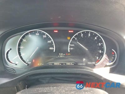Zdjęcie 9 z 12 samochodu: 2019 BMW X3 SDRIVE30I VIN:5UXTR7C55KLE98671 - miniatura