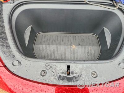 Zdjęcie 11 z 12 samochodu: 2025 TESLA MODEL Y VIN:7SAYGDEE4SF288719 - miniatura