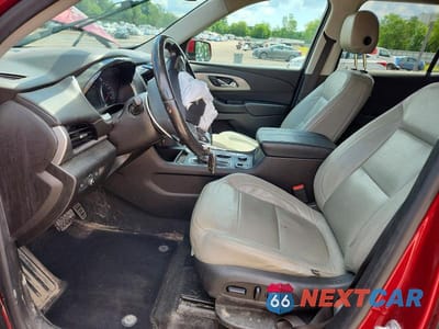 Zdjęcie 7 z 13 samochodu: 2018 CHEVROLET TRAVERSE LT VIN:1GNEVGKW1JJ210868 - miniatura