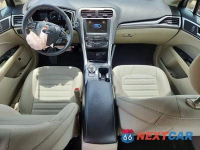Zdjęcie 8 z 12 samochodu: 2019 FORD FUSION SE VIN:3FA6P0LU5KR200692 - miniatura