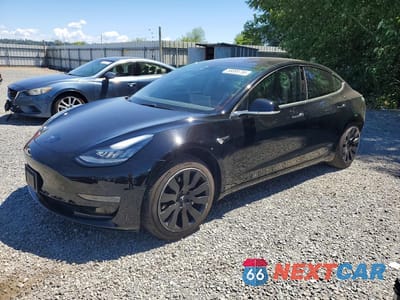 2018 TESLA MODEL 3 5YJ3E1EA6JF013912 - główne zdjęcie licytacji z USA - miniatura