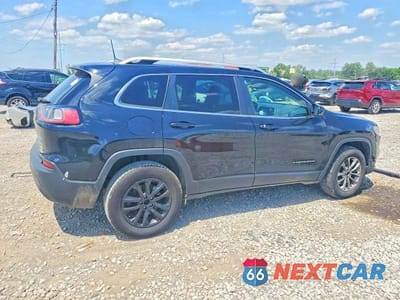 Trzecie zdjęcie samochodu z tyłu: 2019 JEEP CHEROKEE LATITUDE PLUS VIN:1C4PJMLB3KD346670 - miniatura