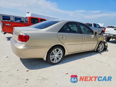 Trzecie zdjęcie samochodu z tyłu: 2006 TOYOTA CAMRY LE VIN:4T1BE32KX6U720736 - miniatura