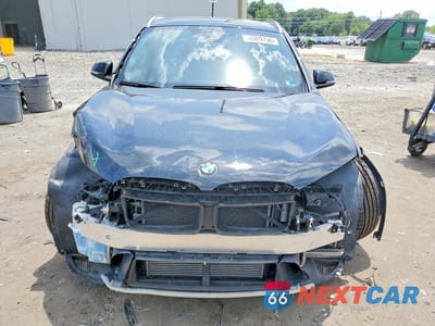 Piąte zdjęcie samochodu w środku: 2019 BMW X1 XDRIVE28I VIN:WBXHT3C54K5L35418 - miniatura