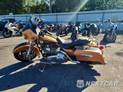 Trzecie zdjęcie samochodu z tyłu: 2008 HARLEY-DAVIDSON FLHX 105TH ANNIVERSARY EDITION VIN:1HD1KB4468Y639633 - miniatura