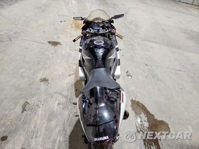 Zdjęcie 6 z 9 samochodu: 2005 SUZUKI GSX-R600 VIN:JS1GN7CA152107884 - miniatura