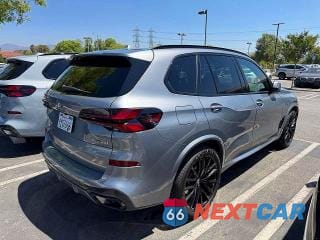 Czwarte zdjęcie samochodu z boku: 2025 BMW X5 SDRIVE 40I VIN:5UX13EU02S9X86691 - miniatura