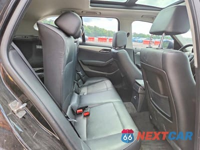 Zdjęcie 11 z 13 samochodu: 2014 BMW X1 XDRIVE28I VIN:WBAVL1C5XEVY23553 - miniatura