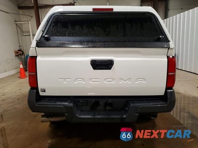 Zdjęcie 6 z 12 samochodu: 2025 TOYOTA TACOMA SR VIN:3TYJDAHNXST038984 - miniatura