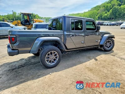 Trzecie zdjęcie samochodu z tyłu: 2023 JEEP GLADIATOR OVERLAND VIN:1C6HJTFG4PL514570 - miniatura