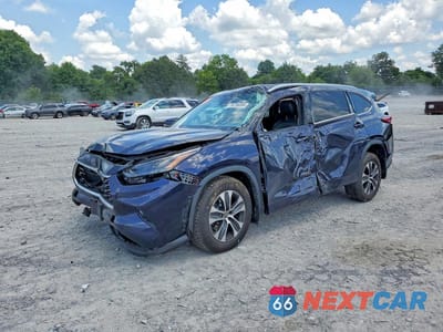2022 TOYOTA HIGHLANDER XLE 5TDGZRBHXNS203042 - główne zdjęcie licytacji z USA - miniatura