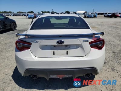 Zdjęcie 6 z 13 samochodu: 2017 SUBARU BRZ 2.0 PREMIUM VIN:JF1ZCAB10H9602405 - miniatura