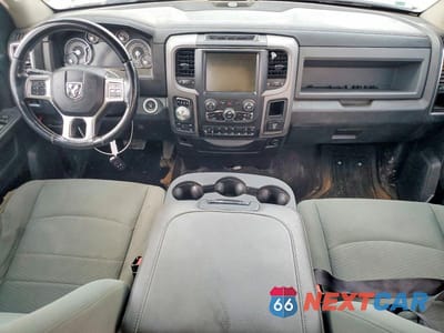 Zdjęcie 8 z 12 samochodu: 2016 RAM 1500 LONGHORN VIN:1C6RR7PM6GS282780 - miniatura