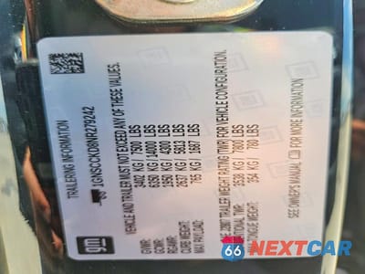 Zdjęcie 14 z 14 samochodu: 2022 CHEVROLET SUBURBAN C1500 LT VIN:1GNSCCKD8NR279242 - miniatura