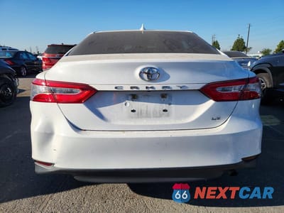 Zdjęcie 6 z 12 samochodu: 2019 TOYOTA CAMRY LE VIN:4T1B11HK8KU220124 - miniatura