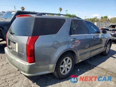 Trzecie zdjęcie samochodu z tyłu: 2006 CADILLAC SRX VIN:1GYEE637960145575 - miniatura