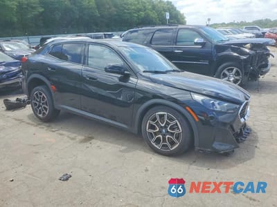 Czwarte zdjęcie samochodu z boku: 2026 BMW X2 XDRIVE28I VIN:WBX63GM00T5468356 - miniatura