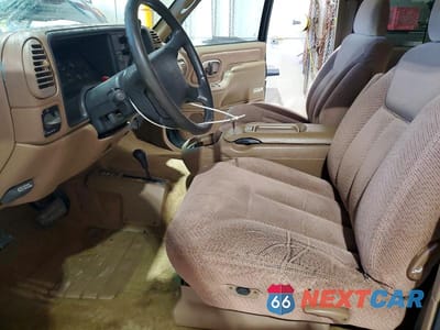 Zdjęcie 7 z 12 samochodu: 1995 GMC SIERRA K2500 VIN:2GTFK29K1S1579575 - miniatura