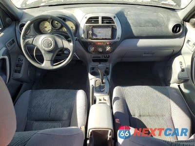 Zdjęcie 8 z 12 samochodu: 2002 TOYOTA RAV4 BASE VIN:JTEGH20V026000803 - miniatura