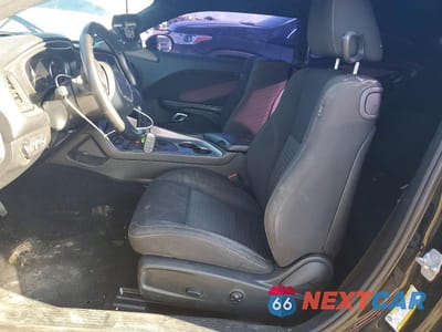 Zdjęcie 7 z 12 samochodu: 2019 DODGE CHALLENGER SXT VIN:2C3CDZAG4KH656285 - miniatura