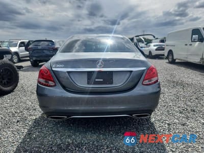 Zdjęcie 6 z 13 samochodu: 2017 MERCEDES-BENZ C 300 VIN:55SWF4JBXHU199618 - miniatura