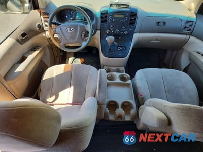 Zdjęcie 8 z 13 samochodu: 2008 KIA SEDONA LX VIN:KNDMB233186230619 - miniatura