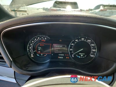 Zdjęcie 9 z 13 samochodu: 2017 LINCOLN MKC SELECT VIN:5LMCJ2C91HUL49956 - miniatura